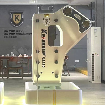 KS220 साइड टाइप हाइड्रोलिक ब्रेकर 140 मिमी चिसेल व्यास 400-550bpm 20-27 टन खुदाई के लिए