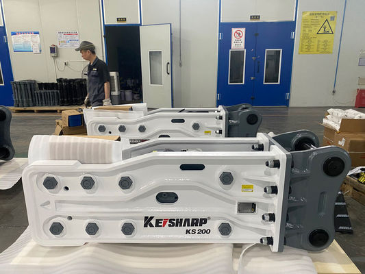 KS200 टॉप टाइप हाइड्रोलिक ब्रेकर 135 मिमी चिसल व्यास 18-22 टन खुदाई के लिए